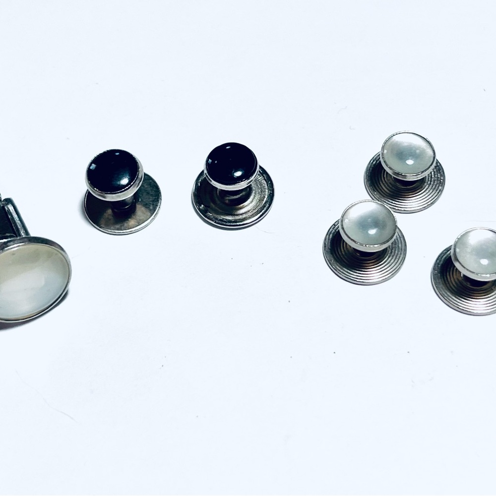 PIONEER Silver Cufflinks with Black and‎ Cream Cabochons